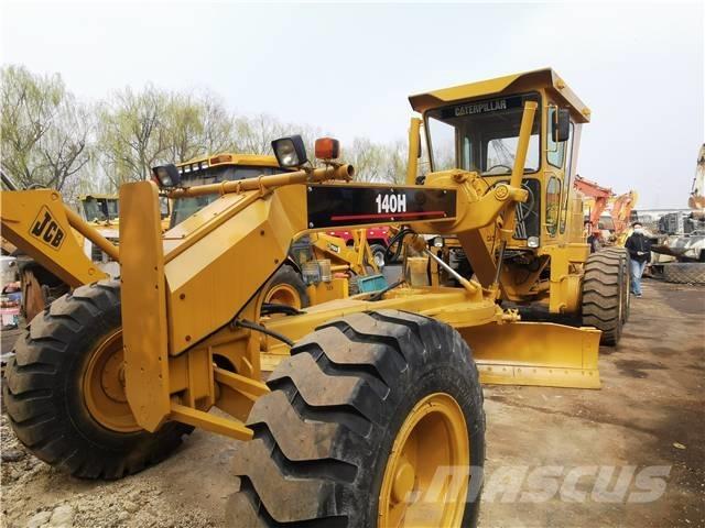 CAT 140 H 平土機