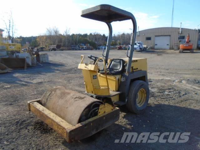Bomag BW 124 D 單輪滾壓機