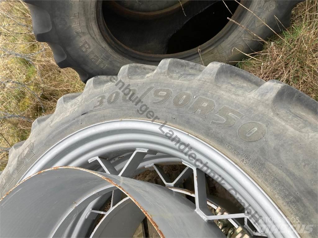 Goodyear 300/90R50 其他農業機械