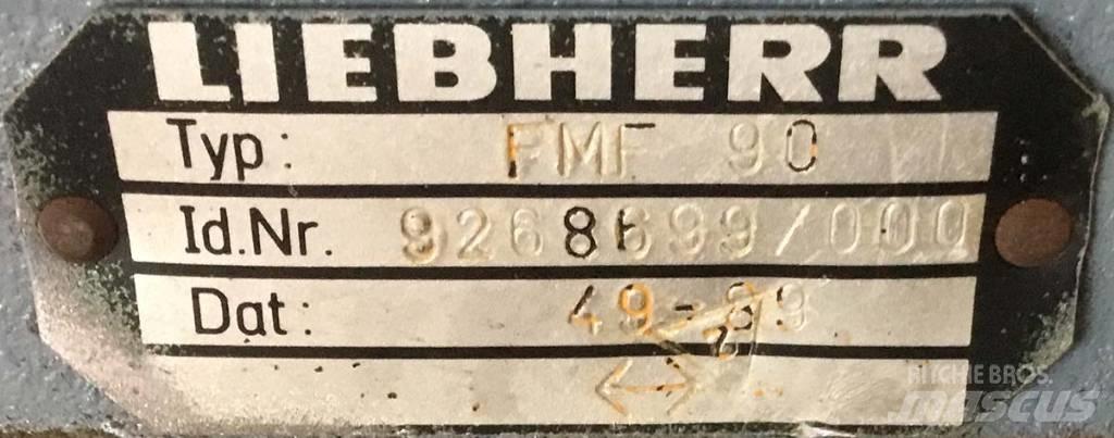 Liebherr FMF 090 油壓