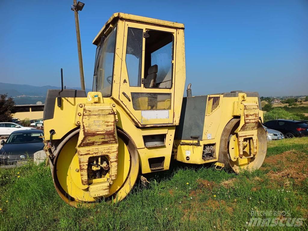 Bomag BW 151 AD-2 雙輪滾壓機