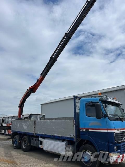  Vovo FH12 起重機卡車