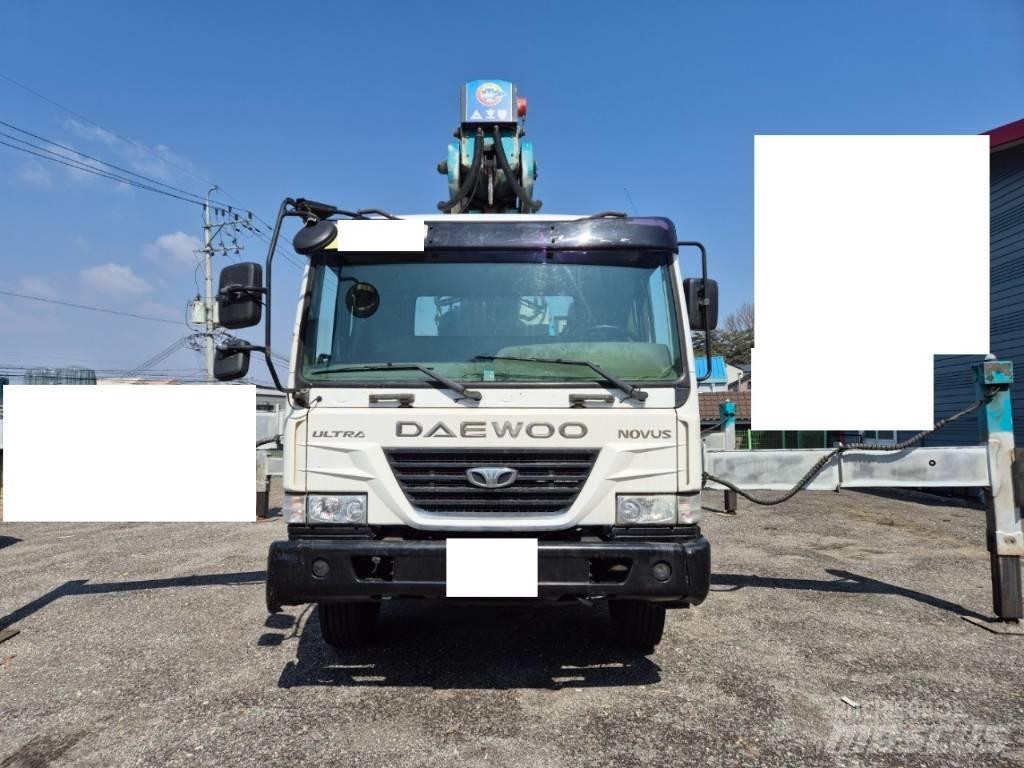Horyong SKY450 卡車裝載高空作業車
