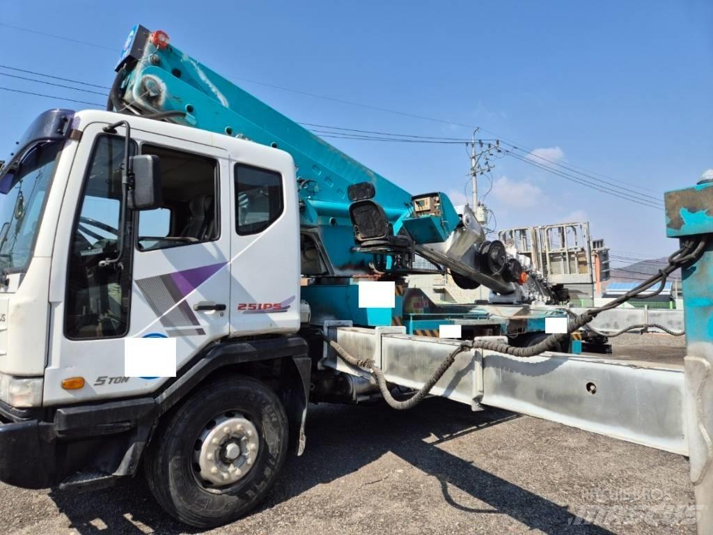 Horyong SKY450 卡車裝載高空作業車