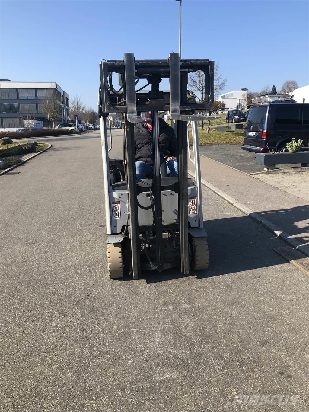 Still RX20-14C 電動堆高機