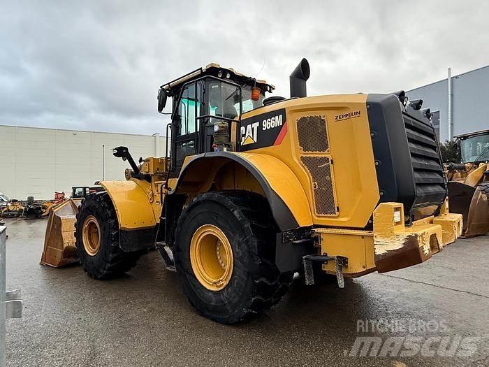 CAT 966M 輪胎式裝載機