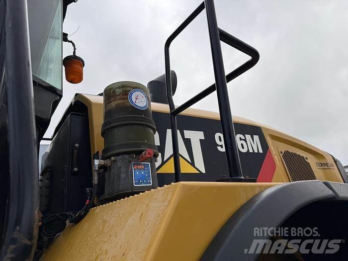 CAT 966M 輪胎式裝載機