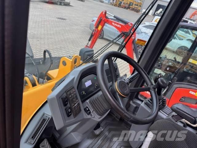 Volvo L 35 GS 輪胎式裝載機