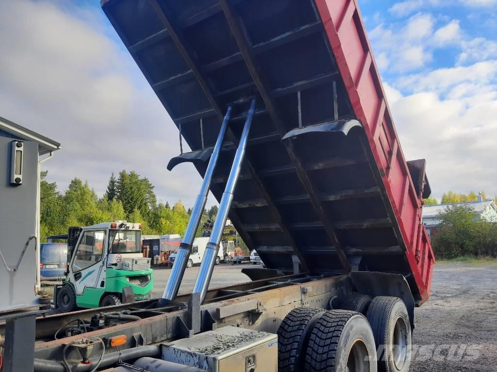 Scania 113 傾卸式卡車