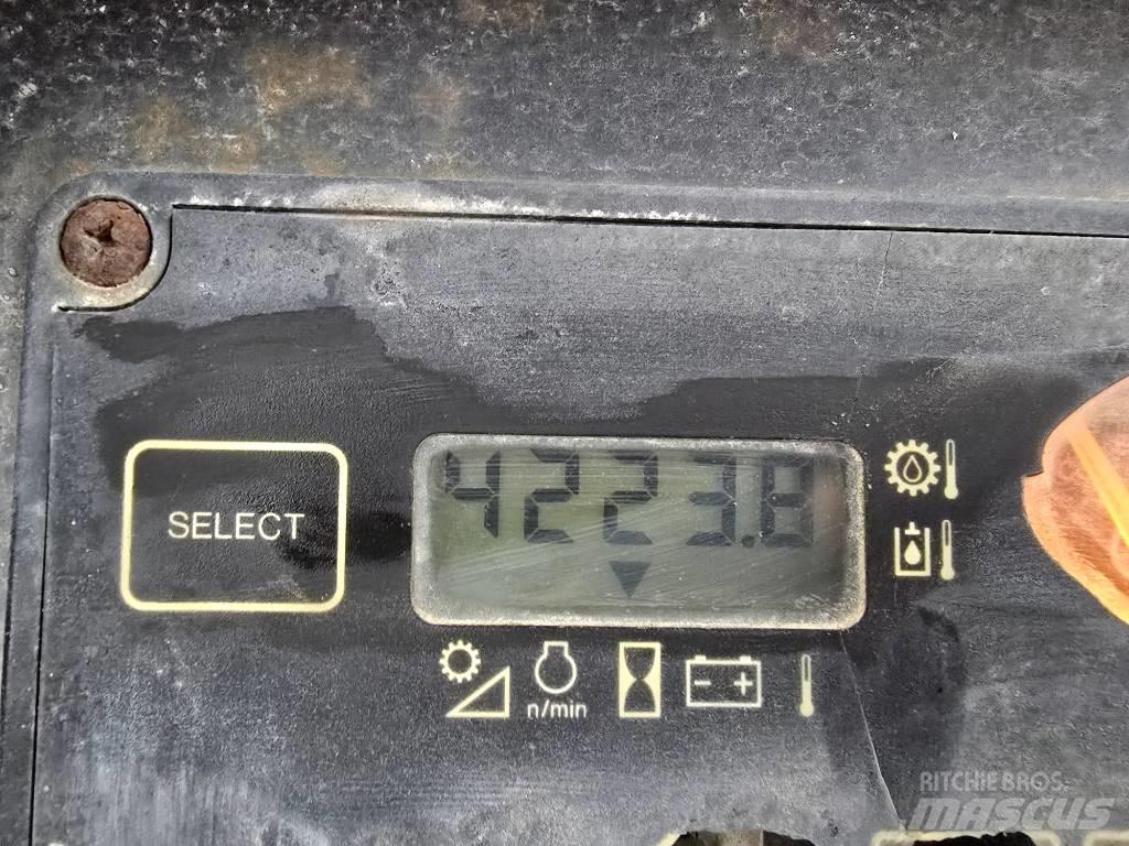 DEERE 450J 履帶推土機