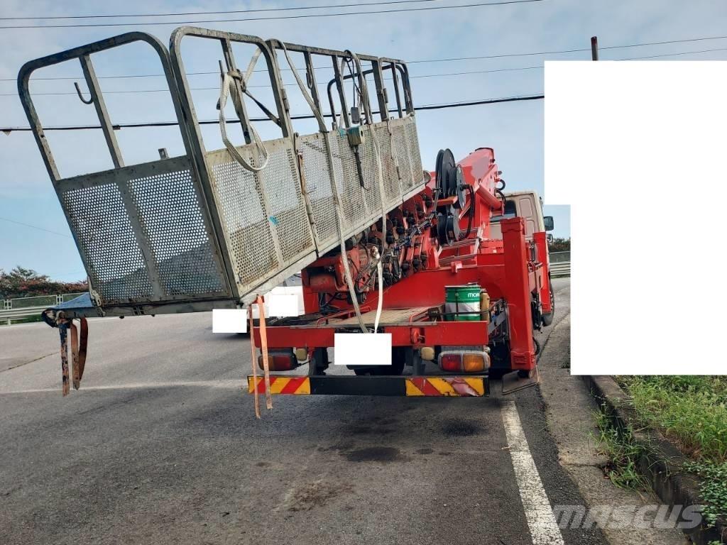 Horyong SKY450 卡車裝載高空作業車