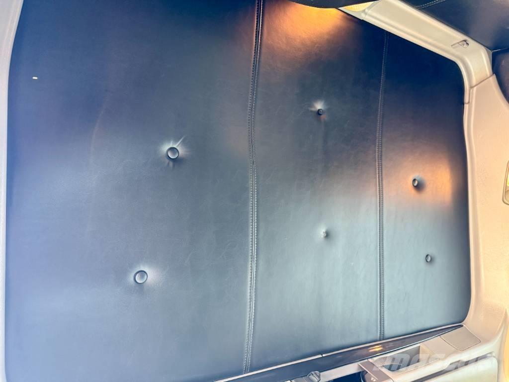 Kenworth T 800 曳引機組件