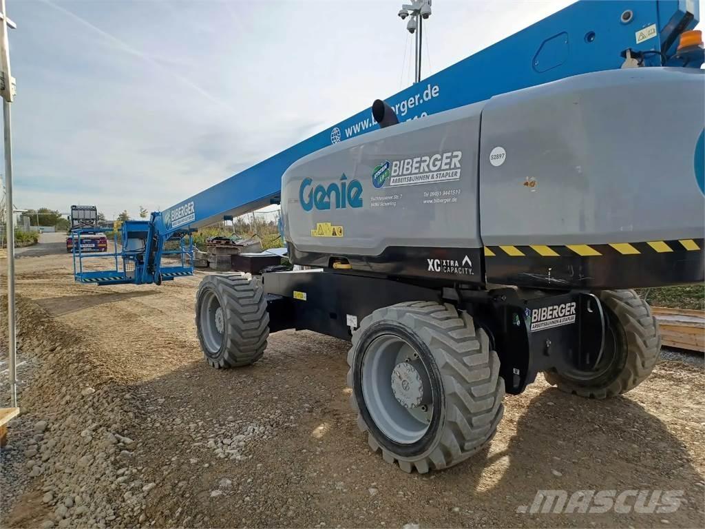 Genie S85 XC 伸縮臂高空作業車