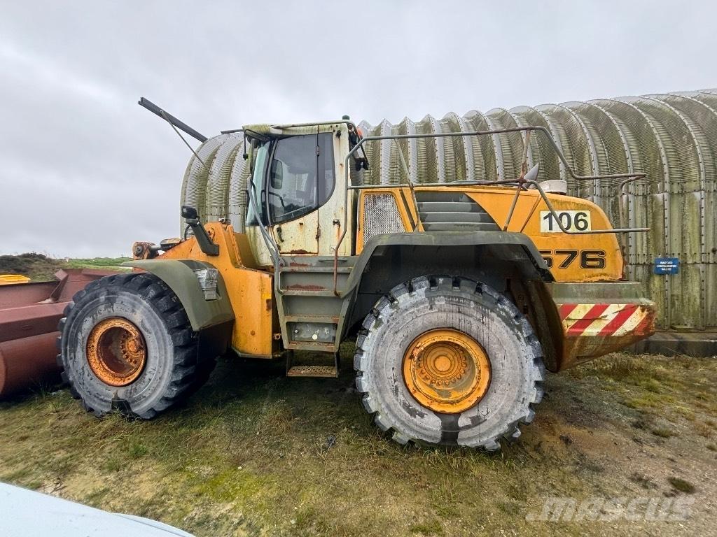 Liebherr L 576 輪胎式裝載機