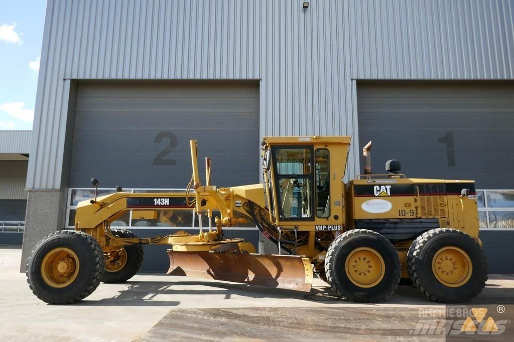 CAT 143H 平土機