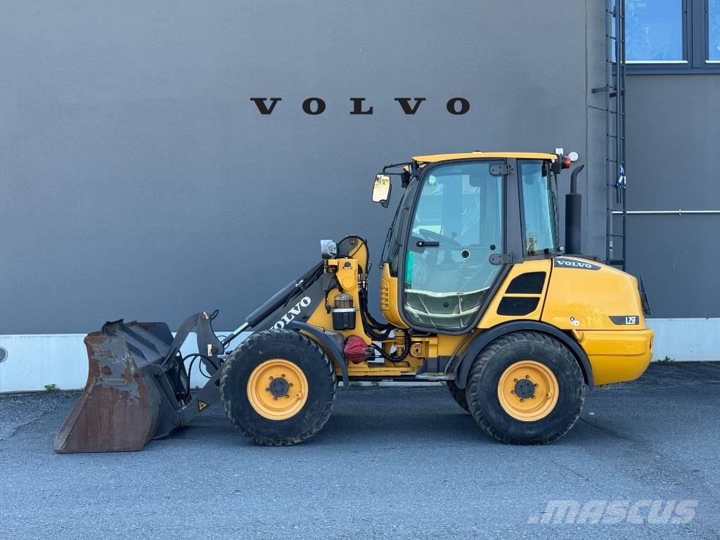 Volvo L 25 F 輪胎式裝載機