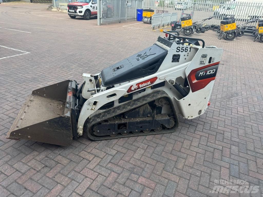 Bobcat MT 100 推土機