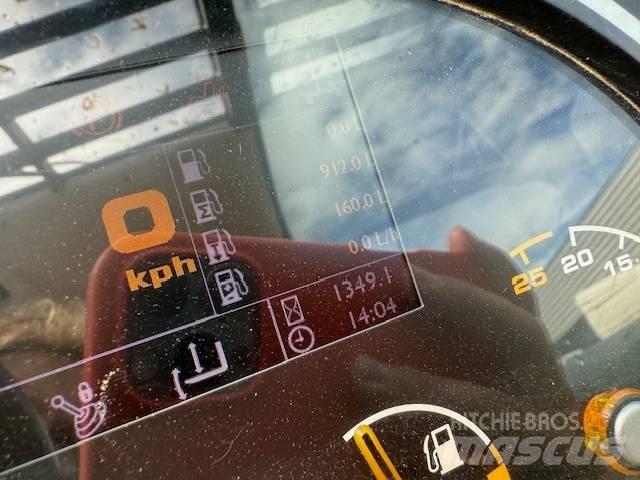 JCB 540-140 伸縮臂操作車