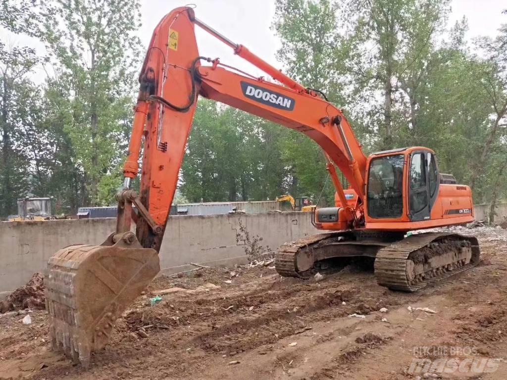 Doosan DX 300 LC 履帶式 挖土機/掘鑿機/挖掘機