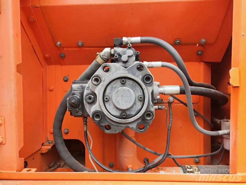 Doosan DX 300 LC 履帶式 挖土機/掘鑿機/挖掘機