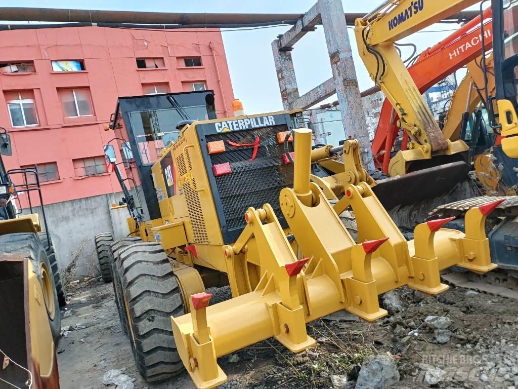 CAT 140K 平土機