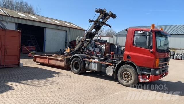 DAF CF 65.210 貨箱式卡車