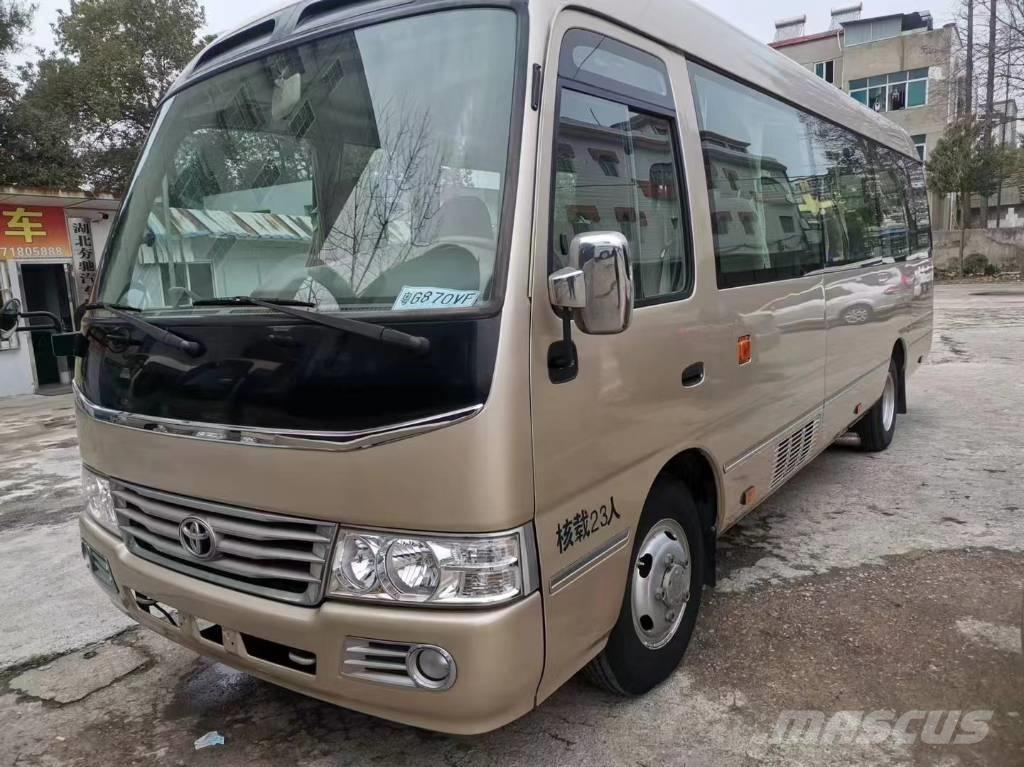 Toyota Coaster Bus 迷你巴士