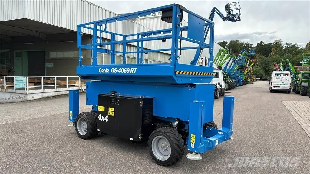 Genie GS-4069 RT 剪式升降機
