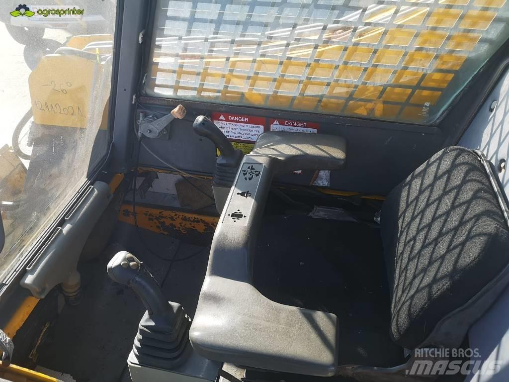 JCB 185 滑移轉向裝載機