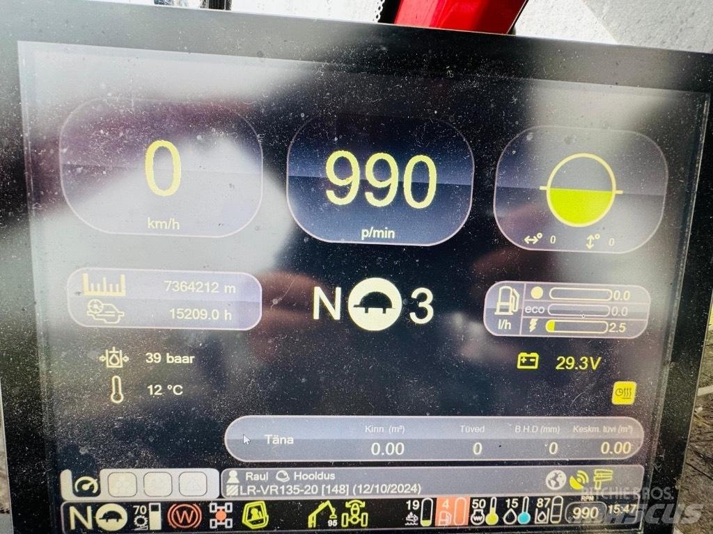 Komatsu 951 收穫機