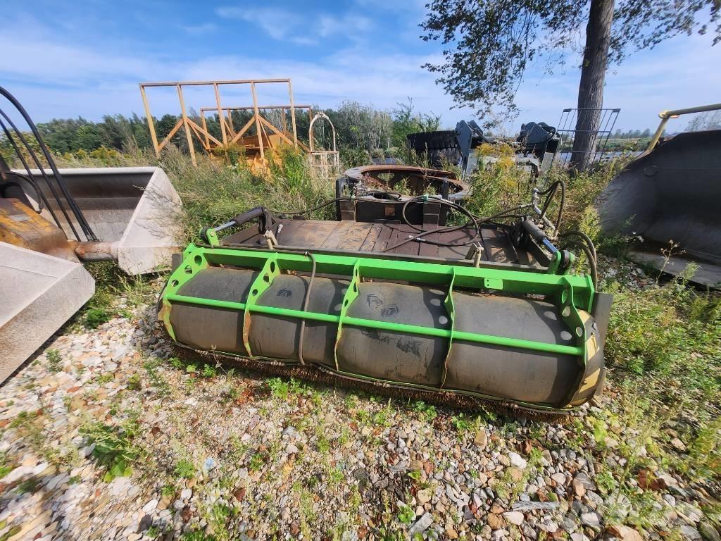 PMC SWB2500 掃倉機