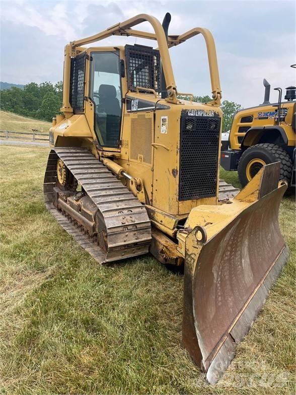 CAT D5N 履帶推土機