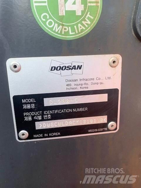 Doosan DL280-5 輪胎式裝載機