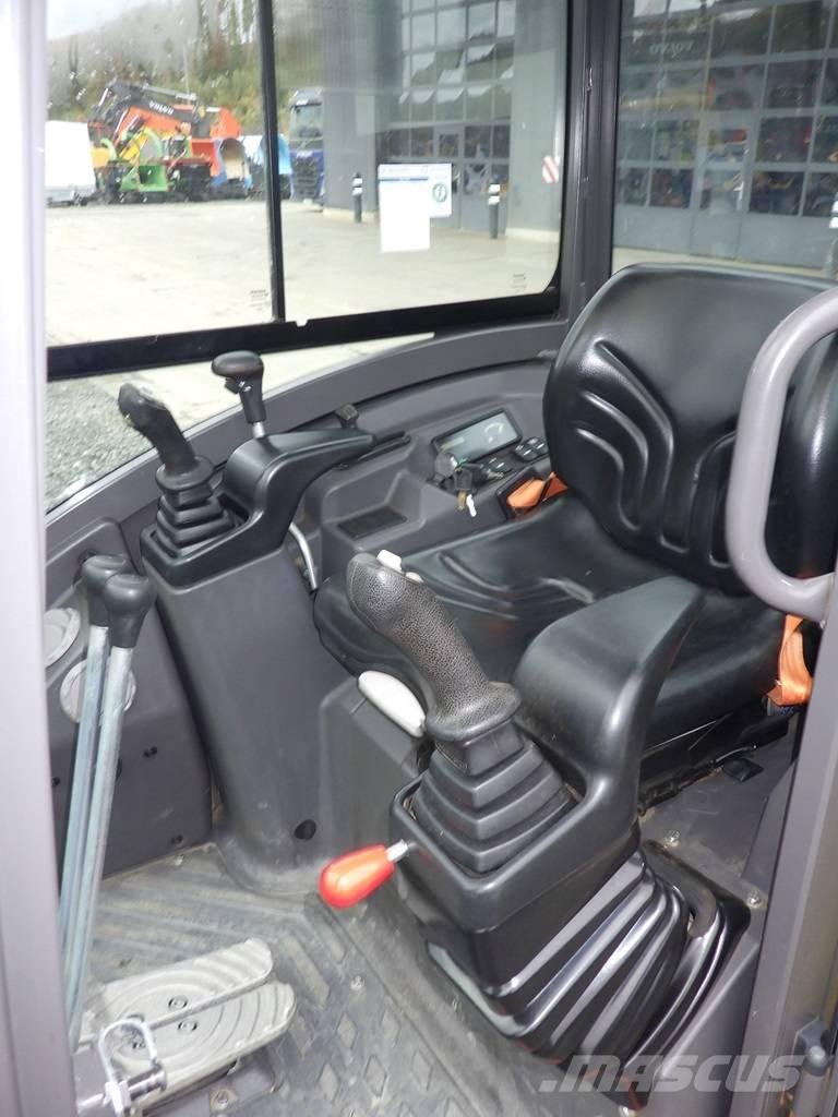 Volvo EC 18 E 小型挖土機/掘鑿機<7t(小型挖掘機)