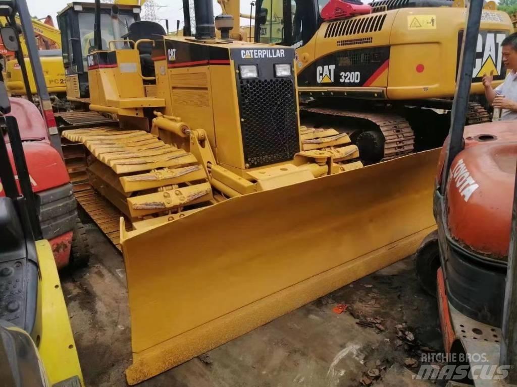 CAT D 4 C 履帶推土機