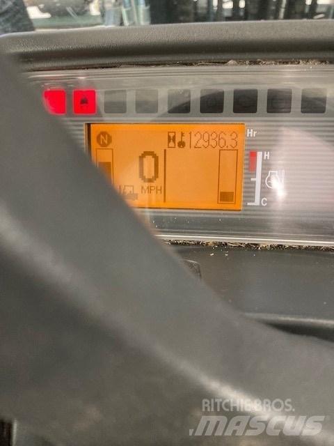 Mitsubishi FD35N 柴油卡車