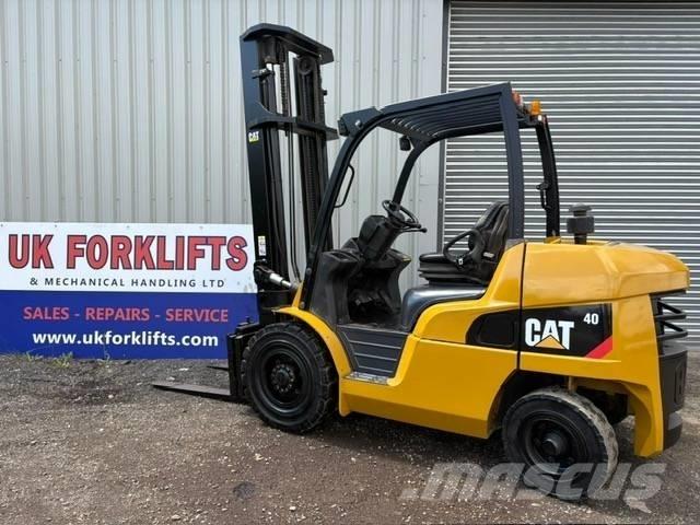 CAT DP40NT 柴油卡車