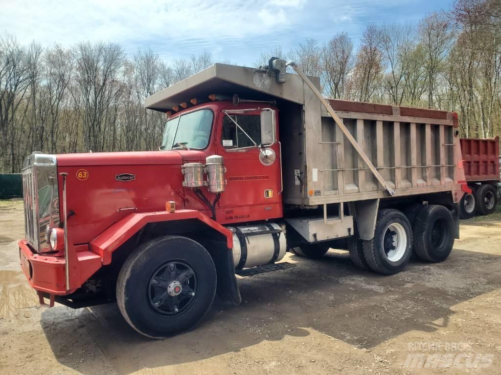 Autocar DK64 傾卸式卡車
