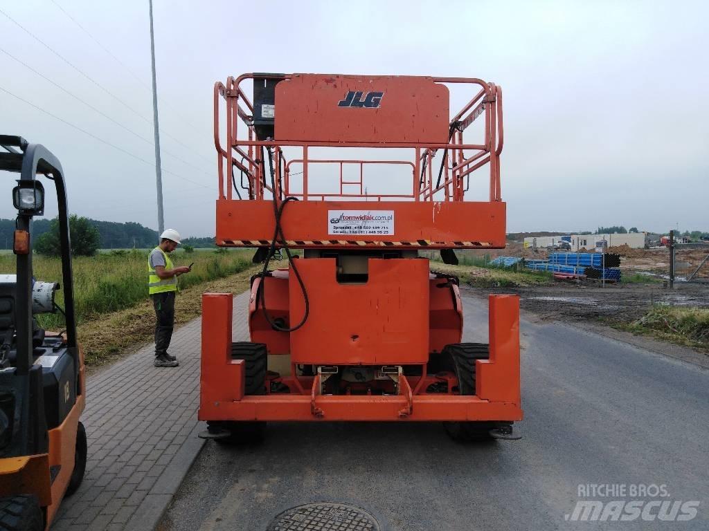 JLG 4393 RT 剪式升降機