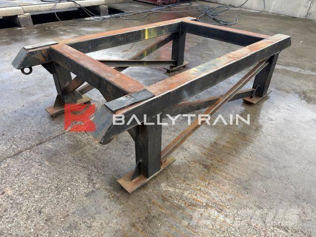  Work Benches 破碎機