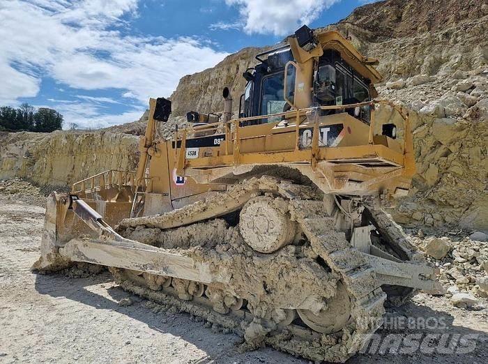 CAT D8T 履帶推土機