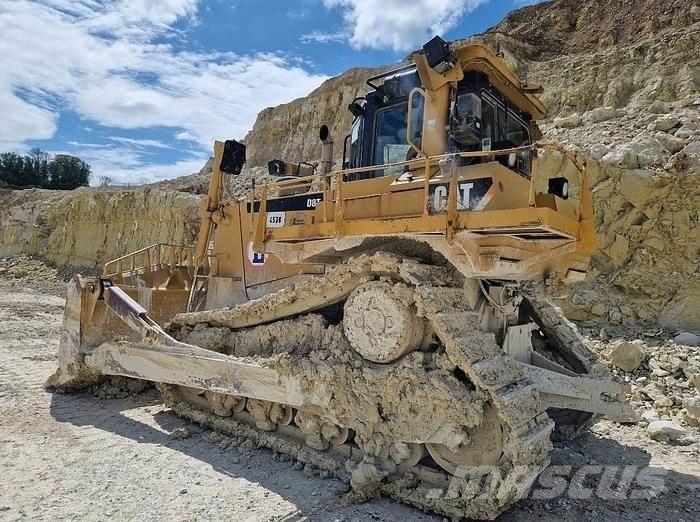 CAT D8T 履帶推土機