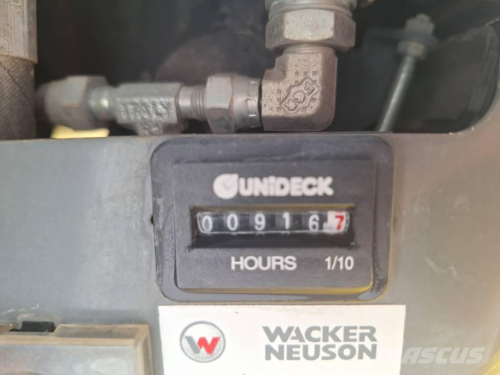 Wacker Neuson DT 12 履帶式傾卸車/翻斗車