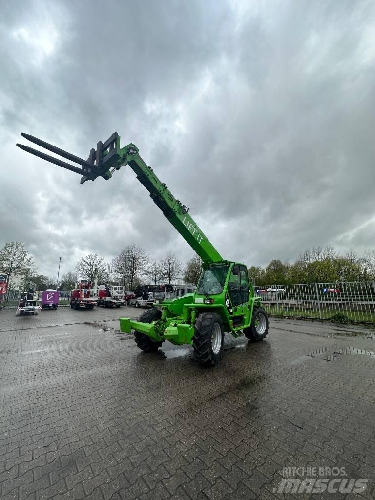 Merlo P40.17 Plus 伸縮臂操作車