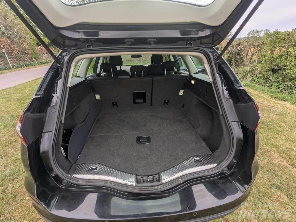 Ford Mondeo 汽車
