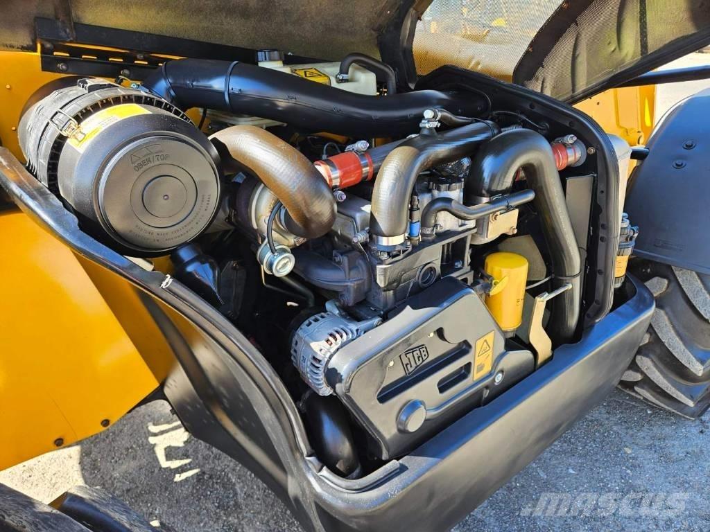 JCB 531-70 農業用伸縮臂裝載機