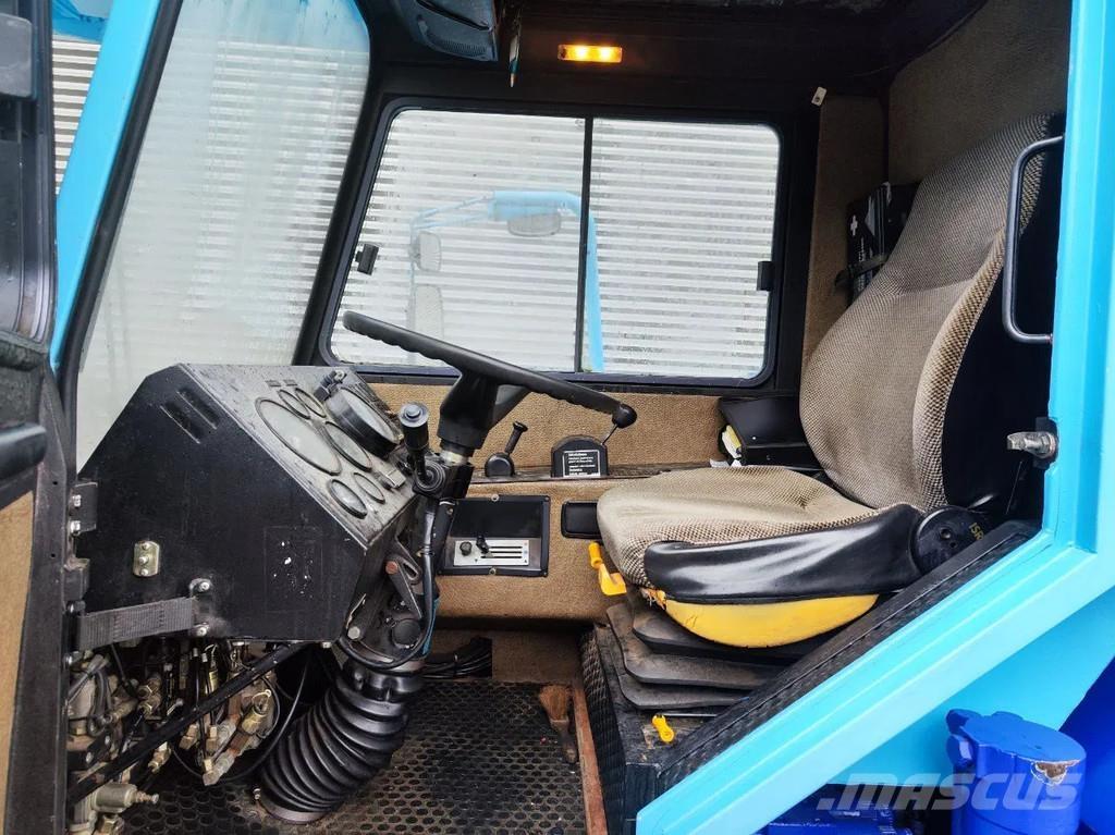 Liebherr LTM 1025 全路面起重機/吊車