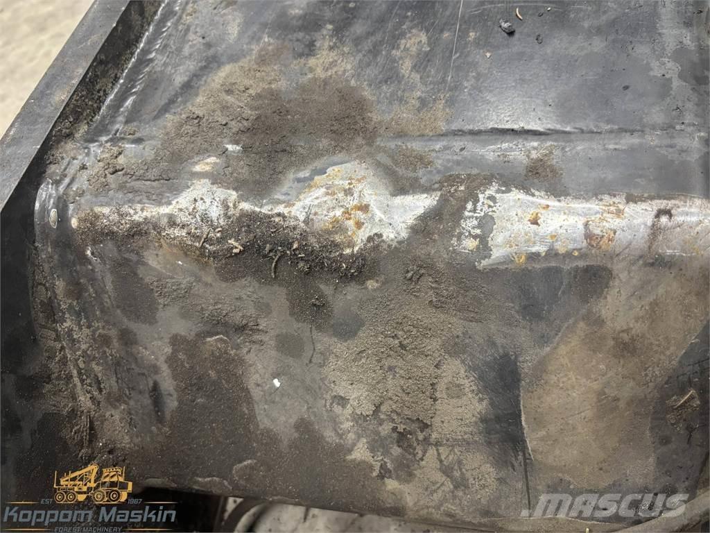 Komatsu 270H 收穫起重機