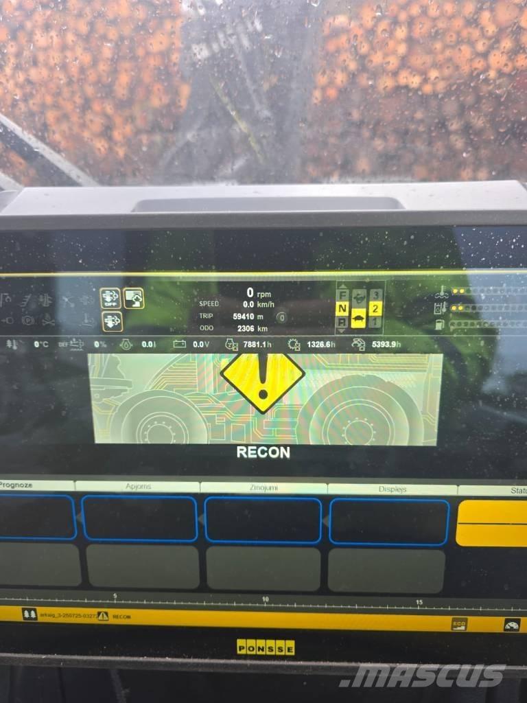 Ponsse Ergo 8W 收穫機