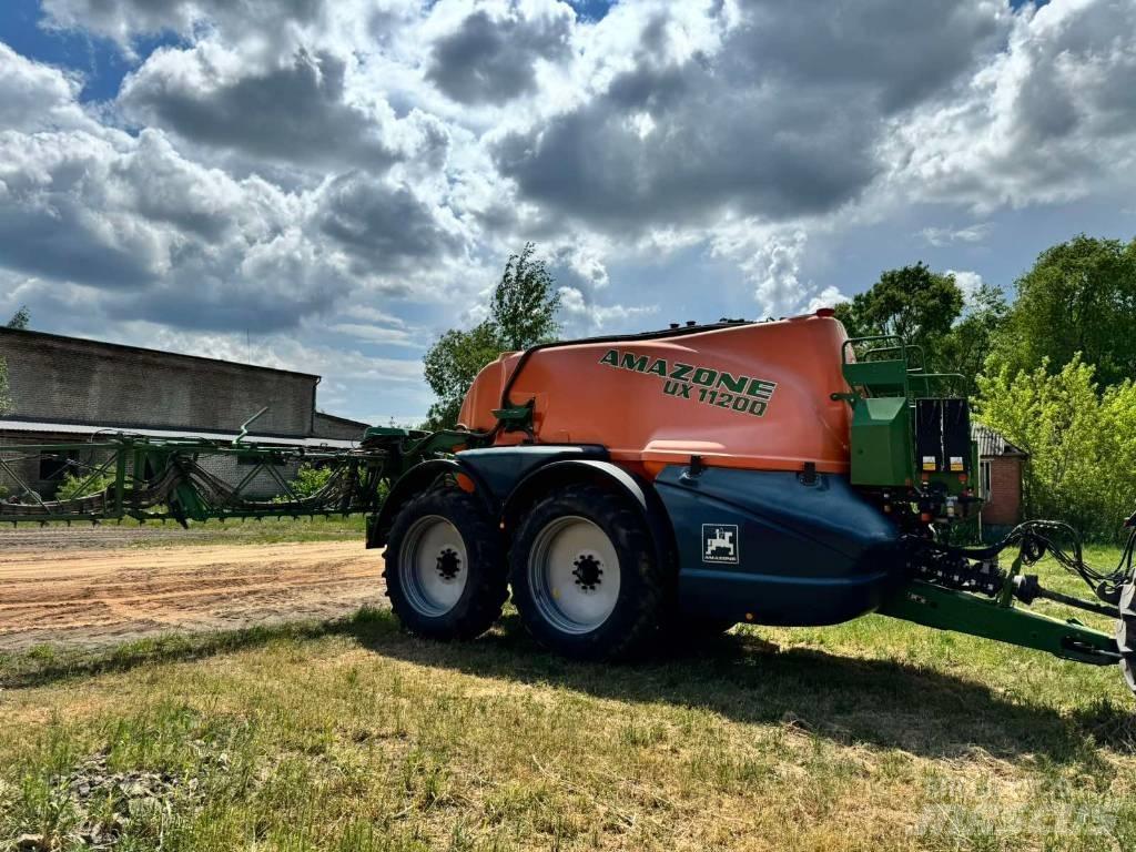 Amazone UX 11200 牽引式噴霧機